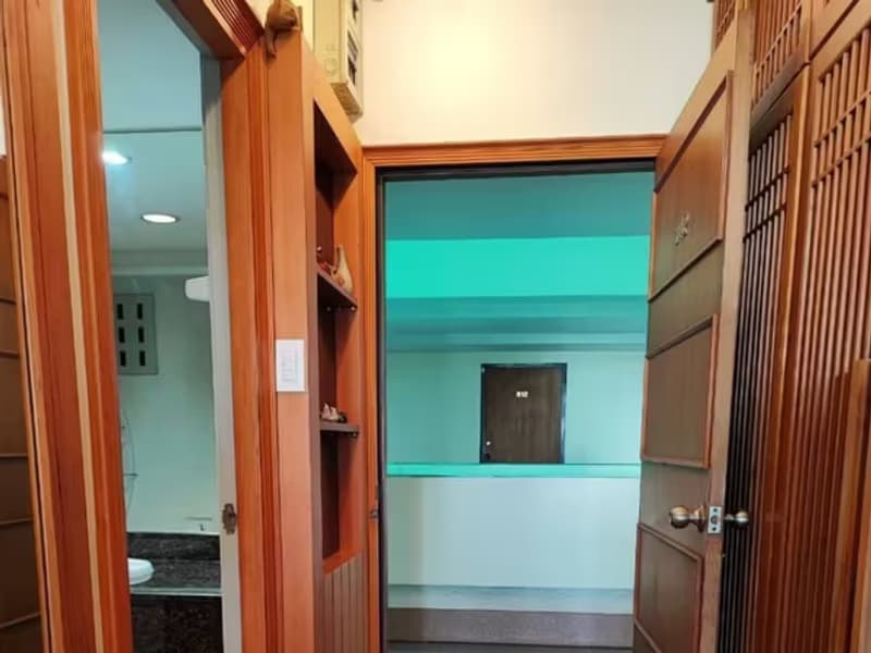 Condo for Sale at Hillside 4