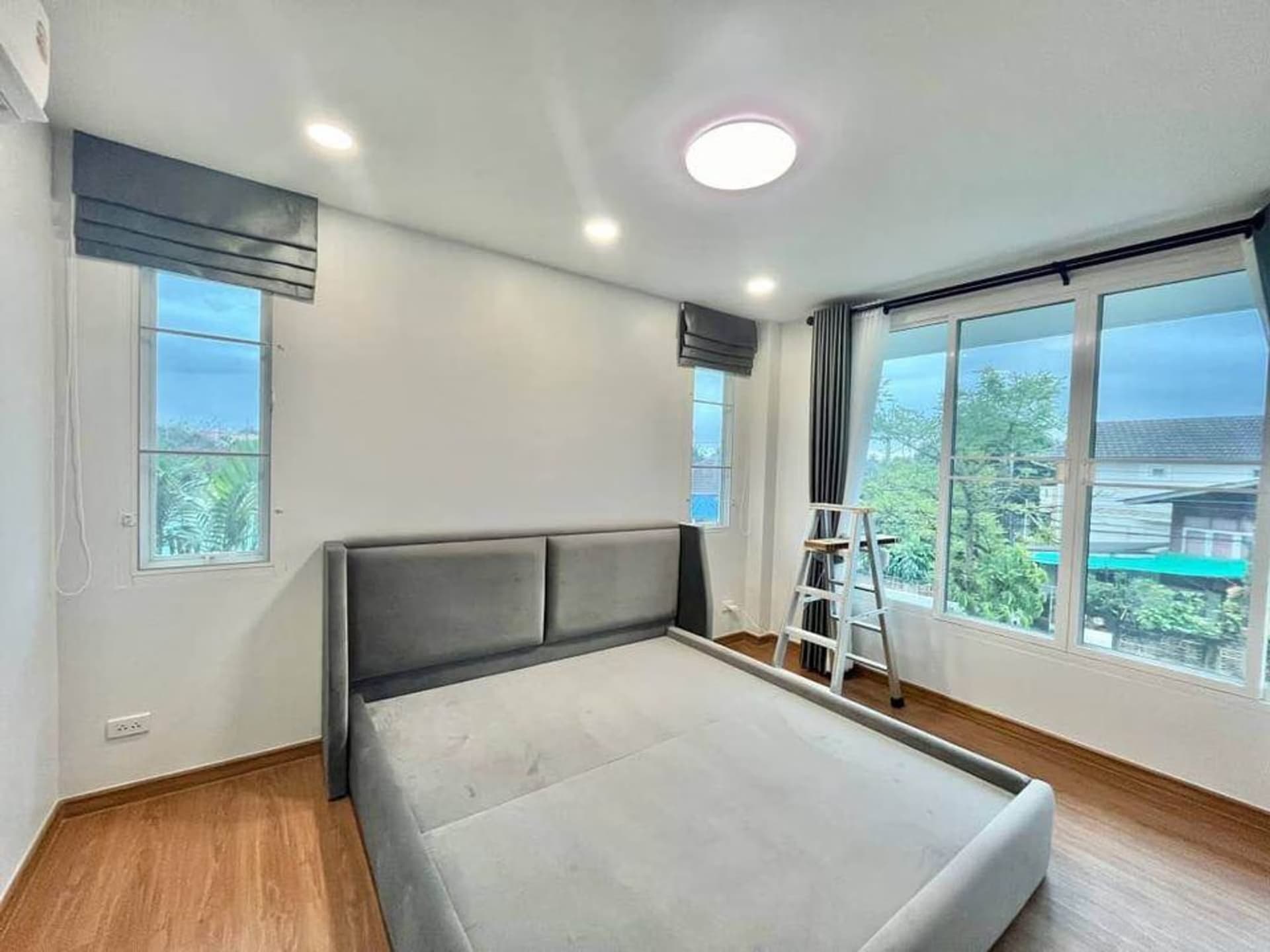5 卧室 别墅 用于 出租和出售 在 Mueang Chiang Mai District - Image 4