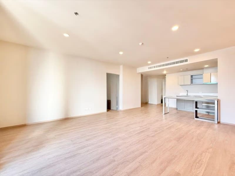 3 Bed Condo for Sale in Sathon