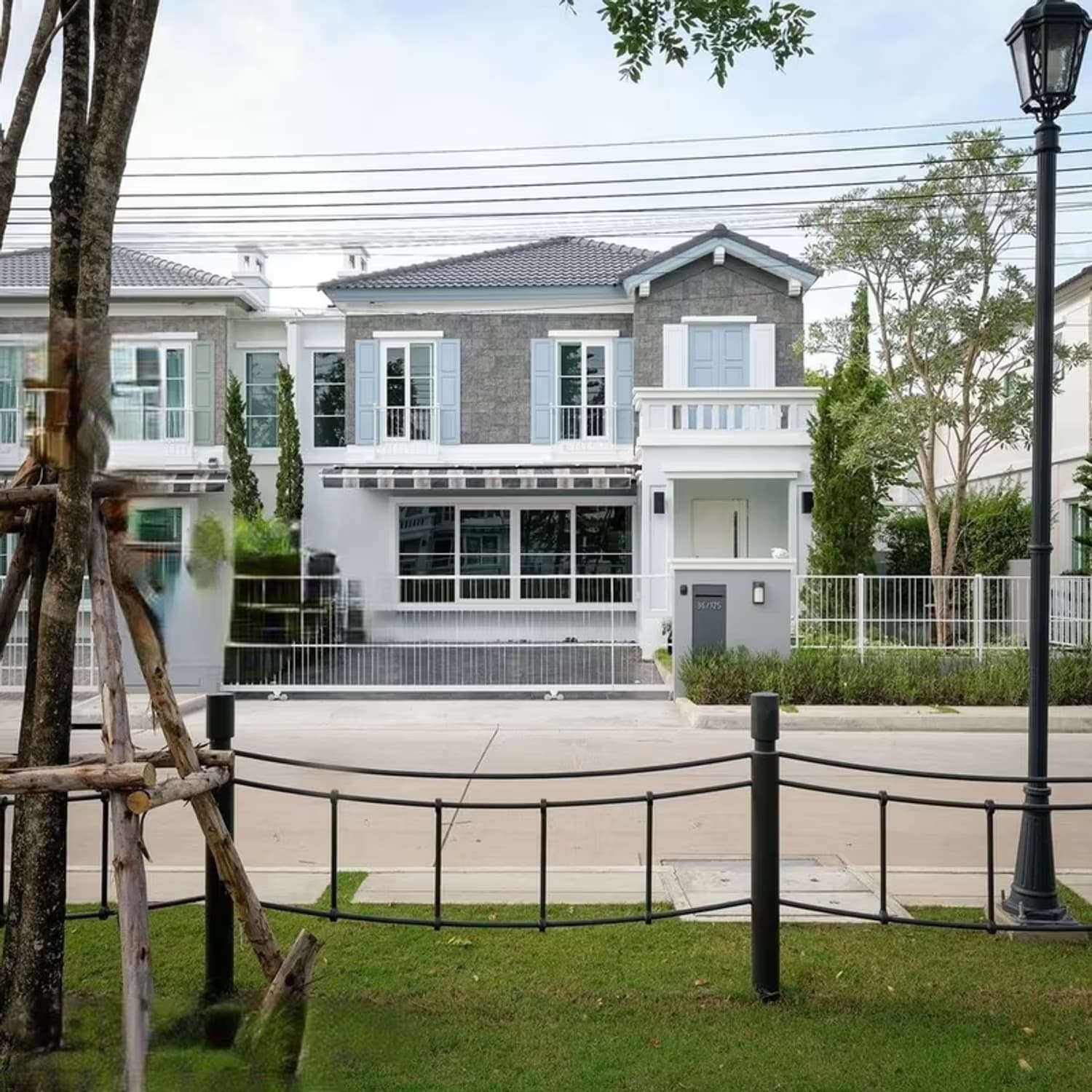 Anya Bangna - Ramkamhaeng 2 - Image 1