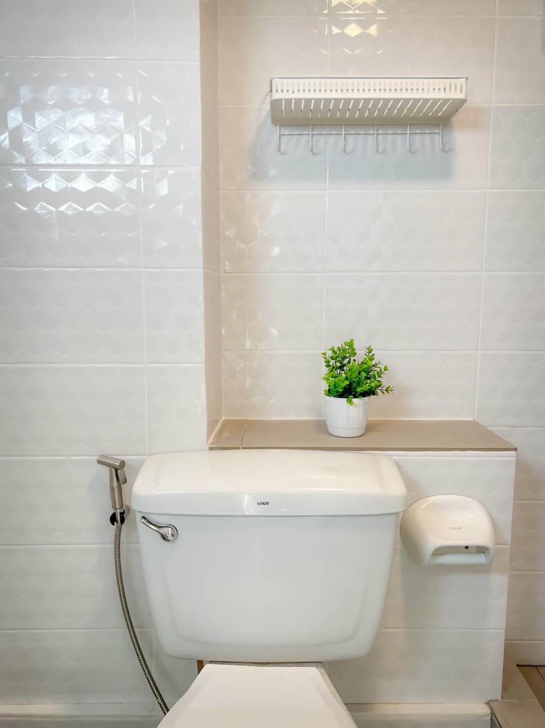 Condo for Sale at SR Complex - Image 6