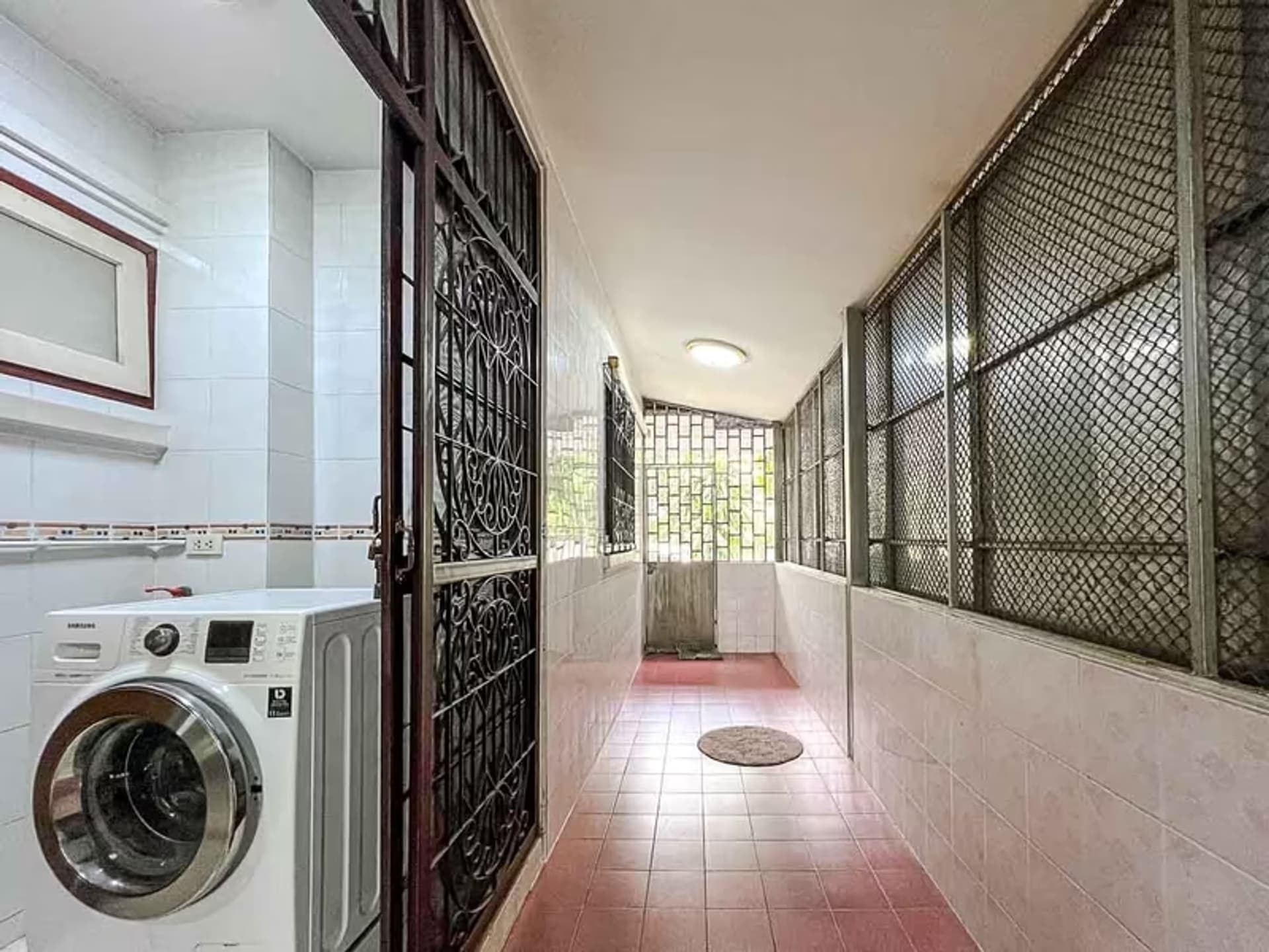3 Bedroom House - Image 6