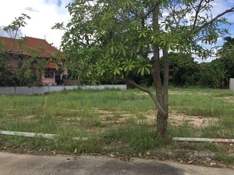  Land for Sale in Hang Dong