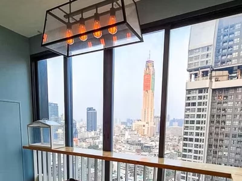 2 Bedroom Condo for rent at Ideo Q Ratchathewi