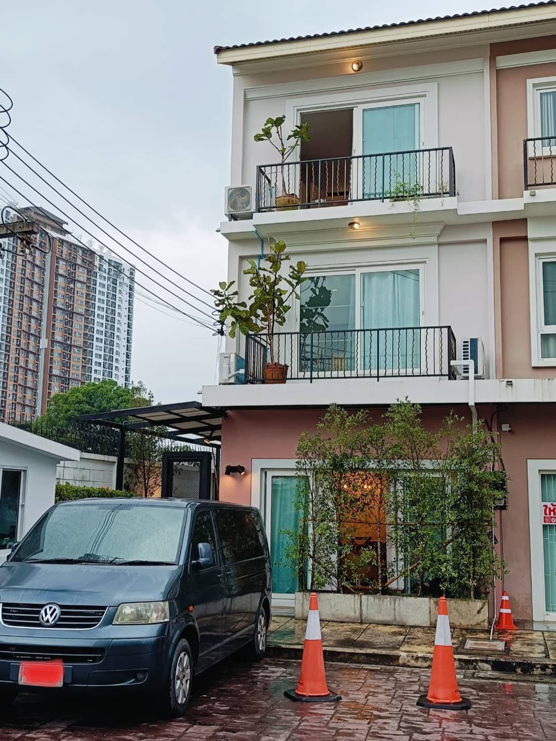 3 ห้องนอน ทาวน์เฮ้าส์ สำหรับ จำหน่าย ใน Mueang Chiang Mai District - Image 1