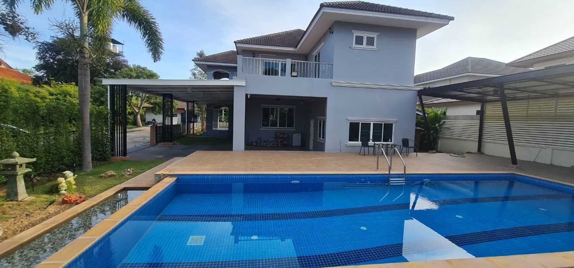 4 Bed House for Rent and Sale in San Kamphaeng - Image 2