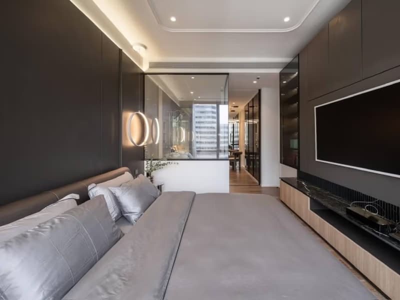 1 Bed Condo for Rent and Sale in Pathum Wan
