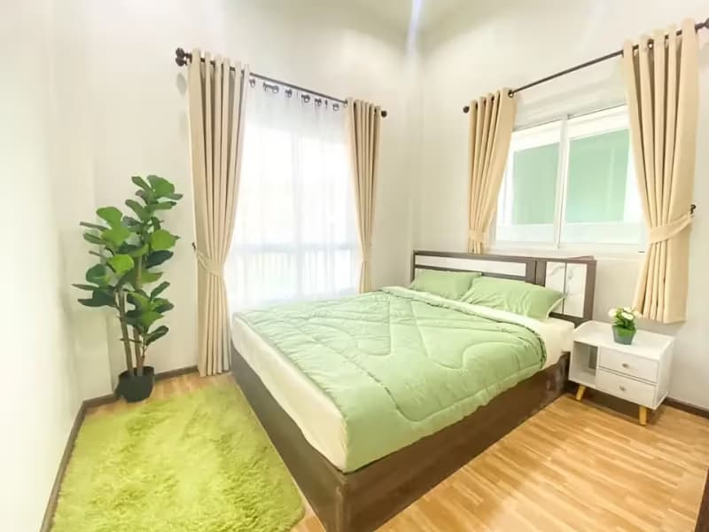 2 Bedroom House