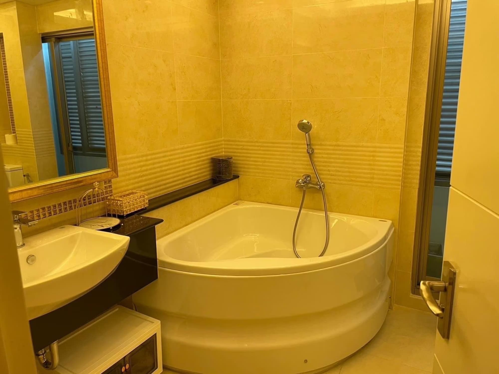 House for Sale at  Perfect Masterpeice Rama 9 - Image 5