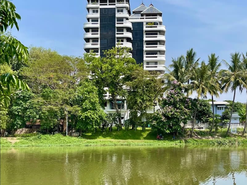 3 Bed Condo for Sale in Mueang Chiang Mai