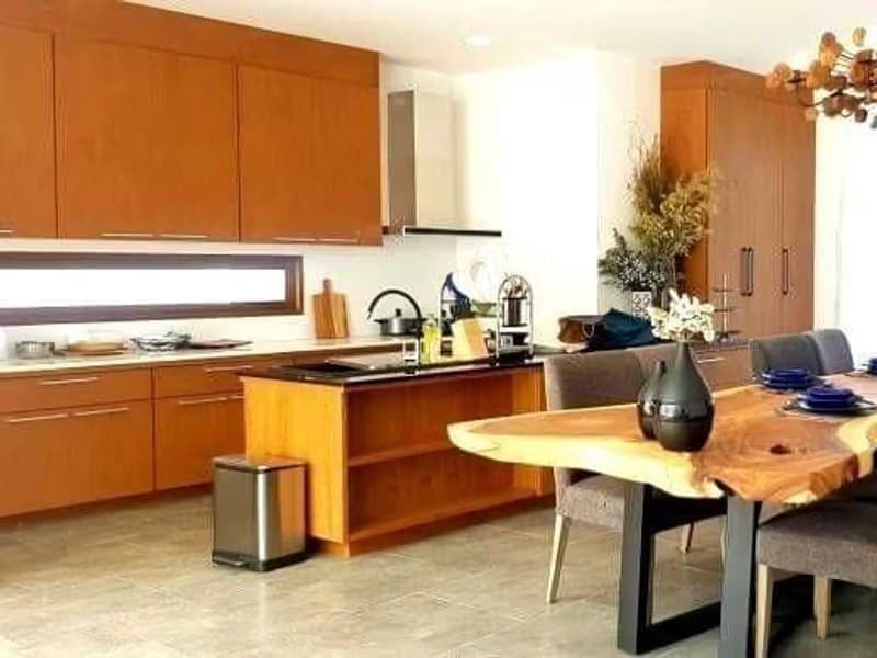 5 Bed House for Rent and Sale in San Sai District