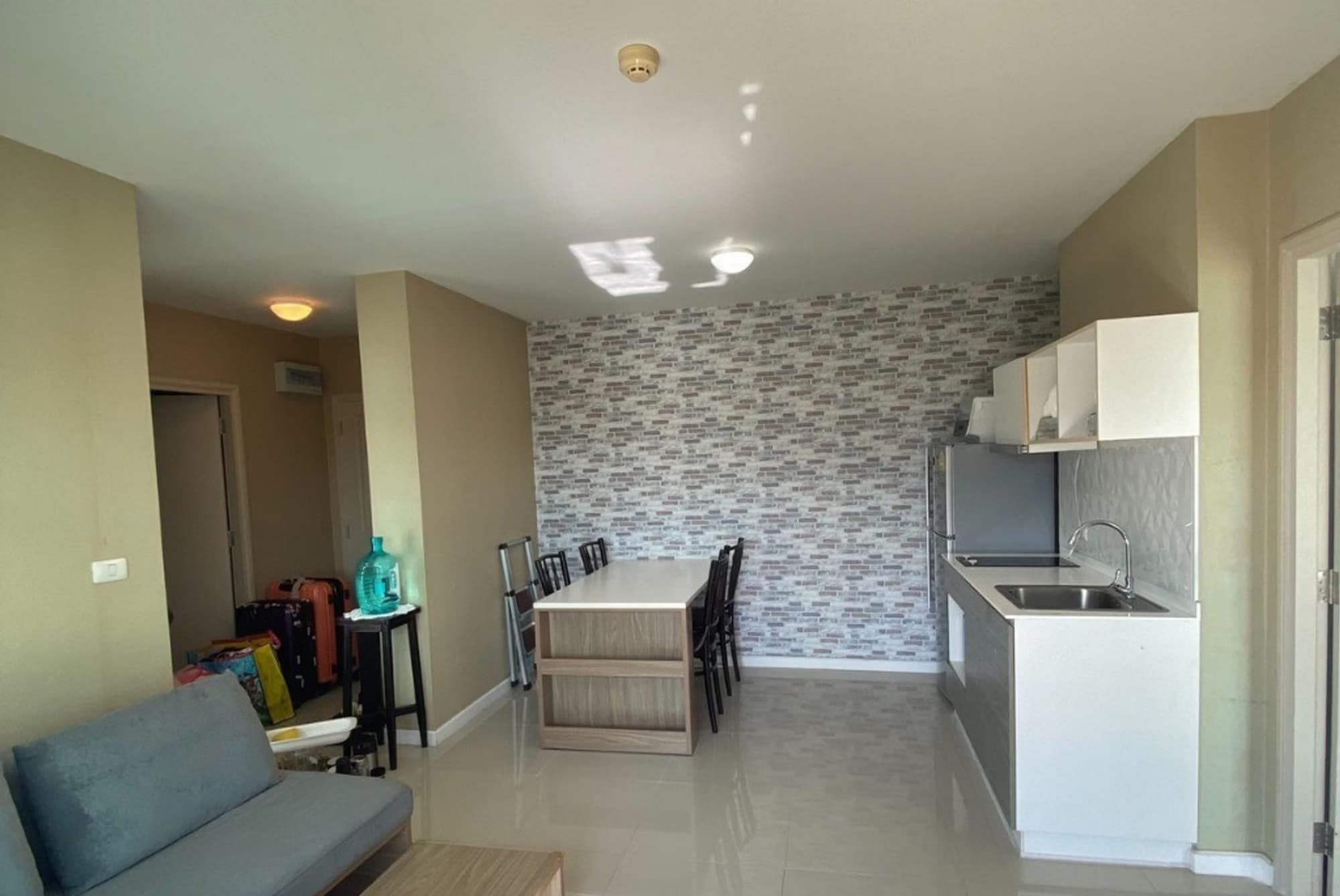 2 Bed Condo for Sale in Mueang Chiang Mai - Image 2