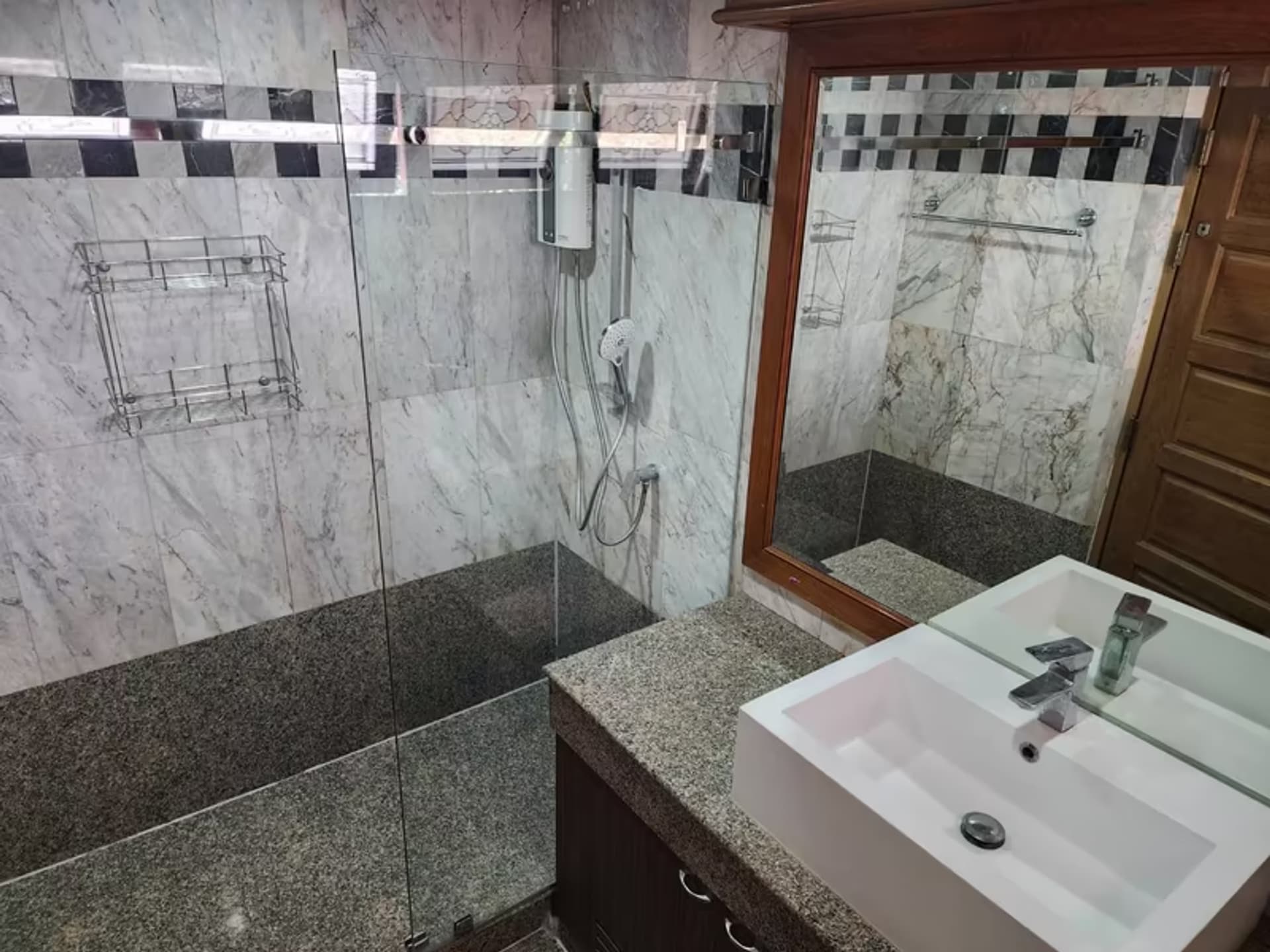 House for Rent at Lakeside Villa 2 - Image 8