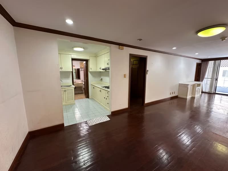 2 Bed Condo for Sale in Watthana