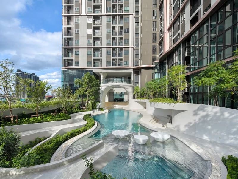 Condo for Rent at Altitude Unicorn Sathorn