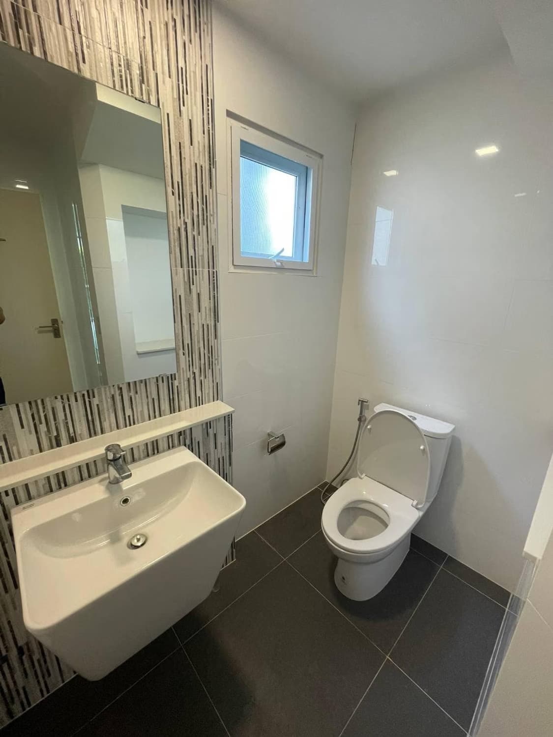 3 Bed House for Sale in San Kamphaeng - Image 7