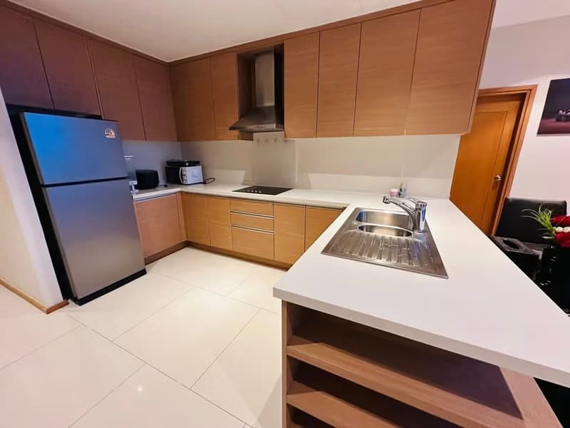 2 Bed Condo for Rent in Khlong Toei