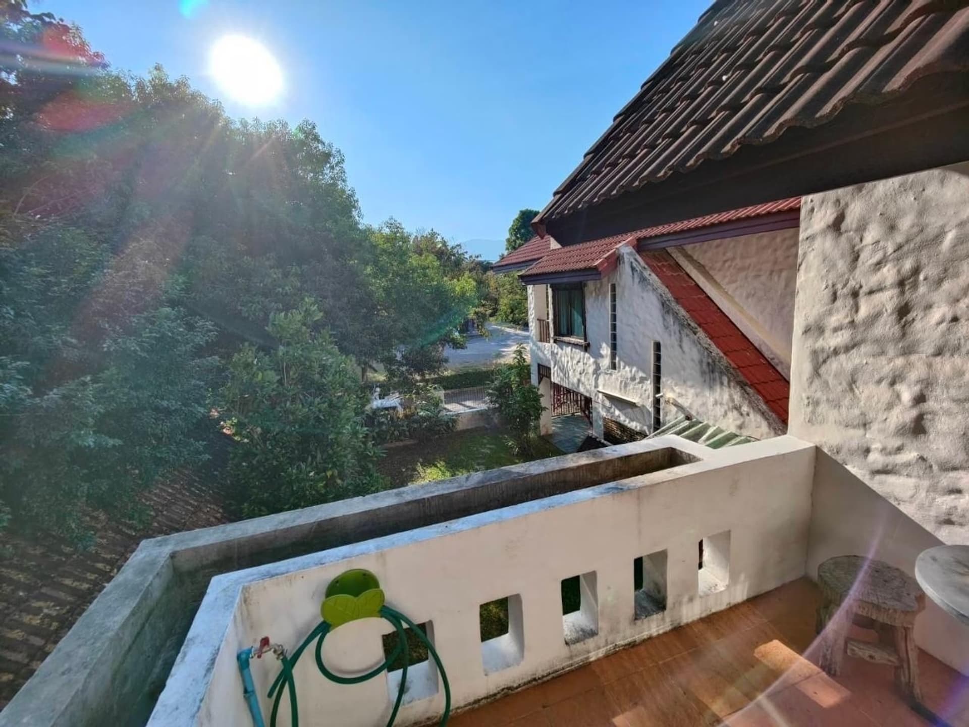 8 Bed House for Rent and Sale in Mueang Chiang Mai District - Image 13