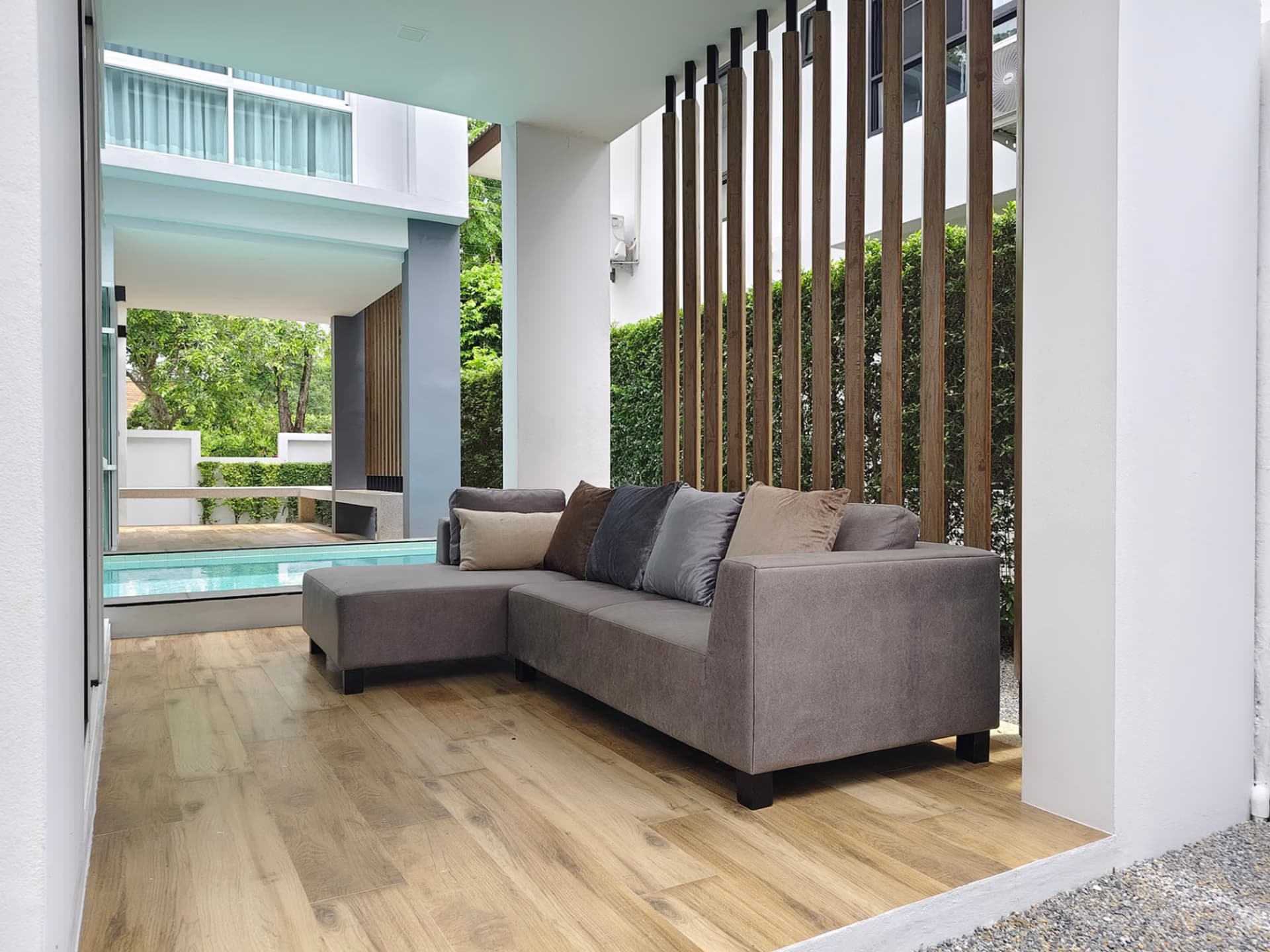 4 Bed House for Sale in Hang Dong - Image 5