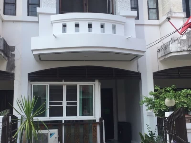 2 Bed Townhouse for Rent and Sale in San Sai District