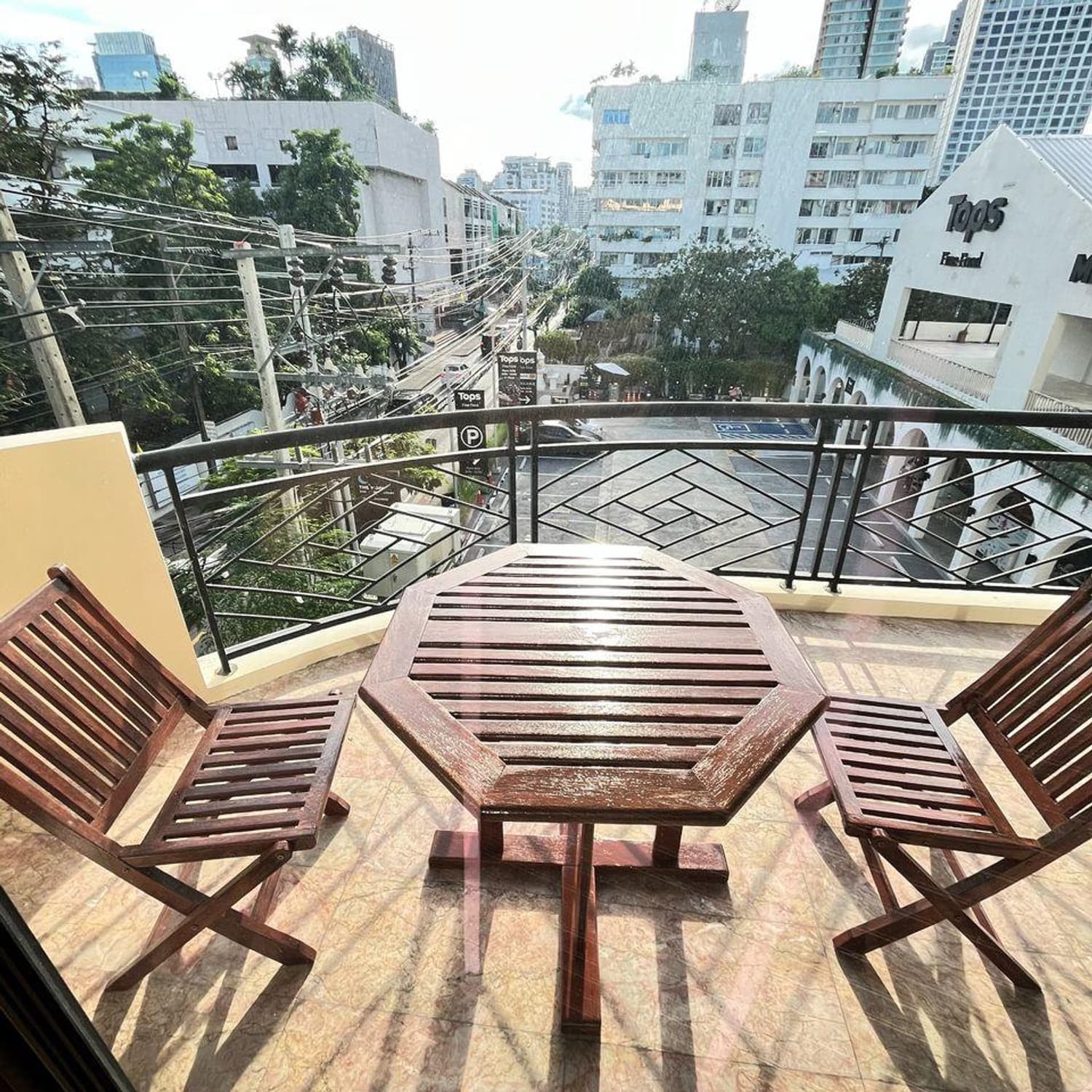 2 Bed Condo for Rent in Watthana - Image 12