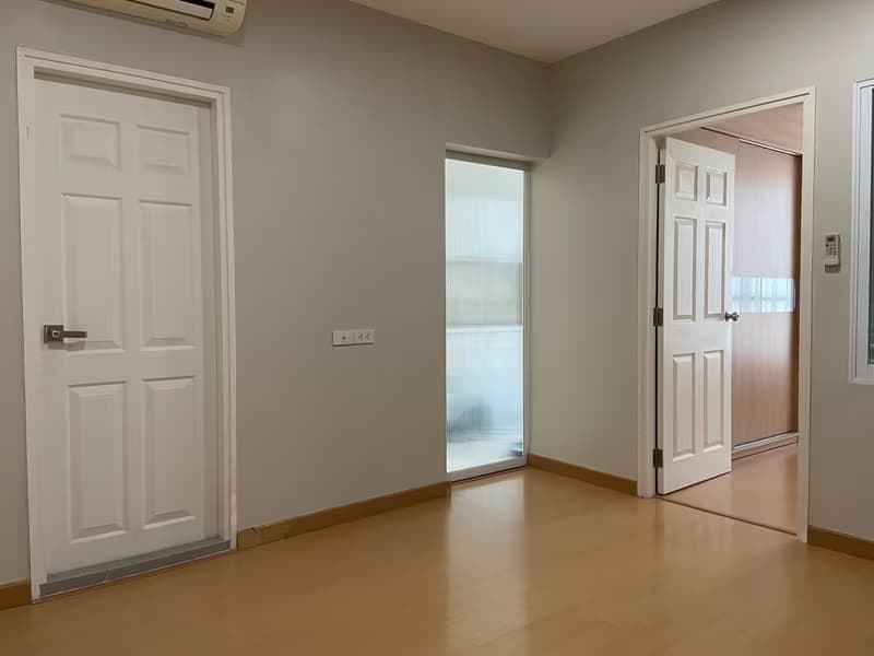 1 Bed Condo for Sale in Watthana