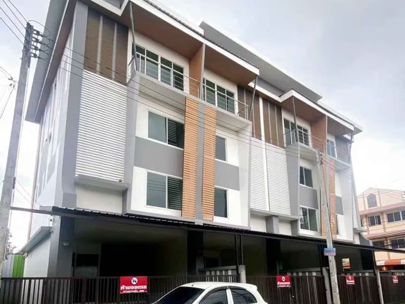 Townhouse for Rent  in Fa Ham, Mueang Chiang Mai