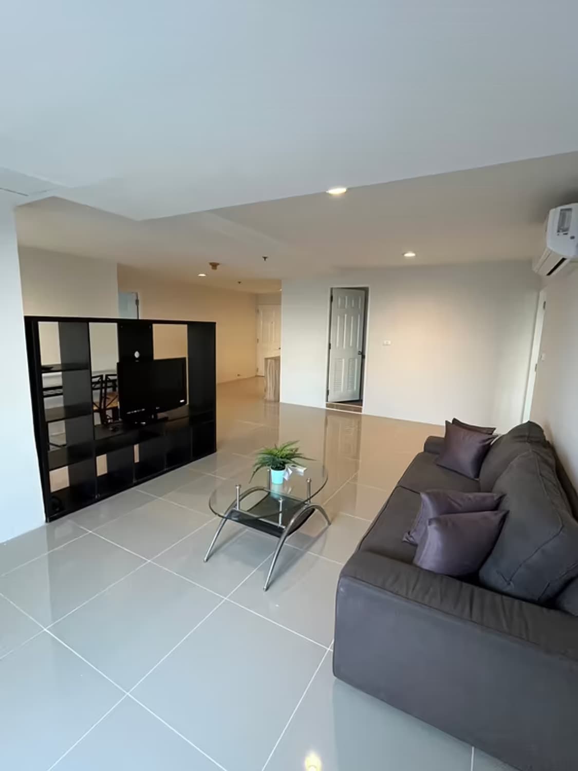 2 Bedroom Condo - Image 4