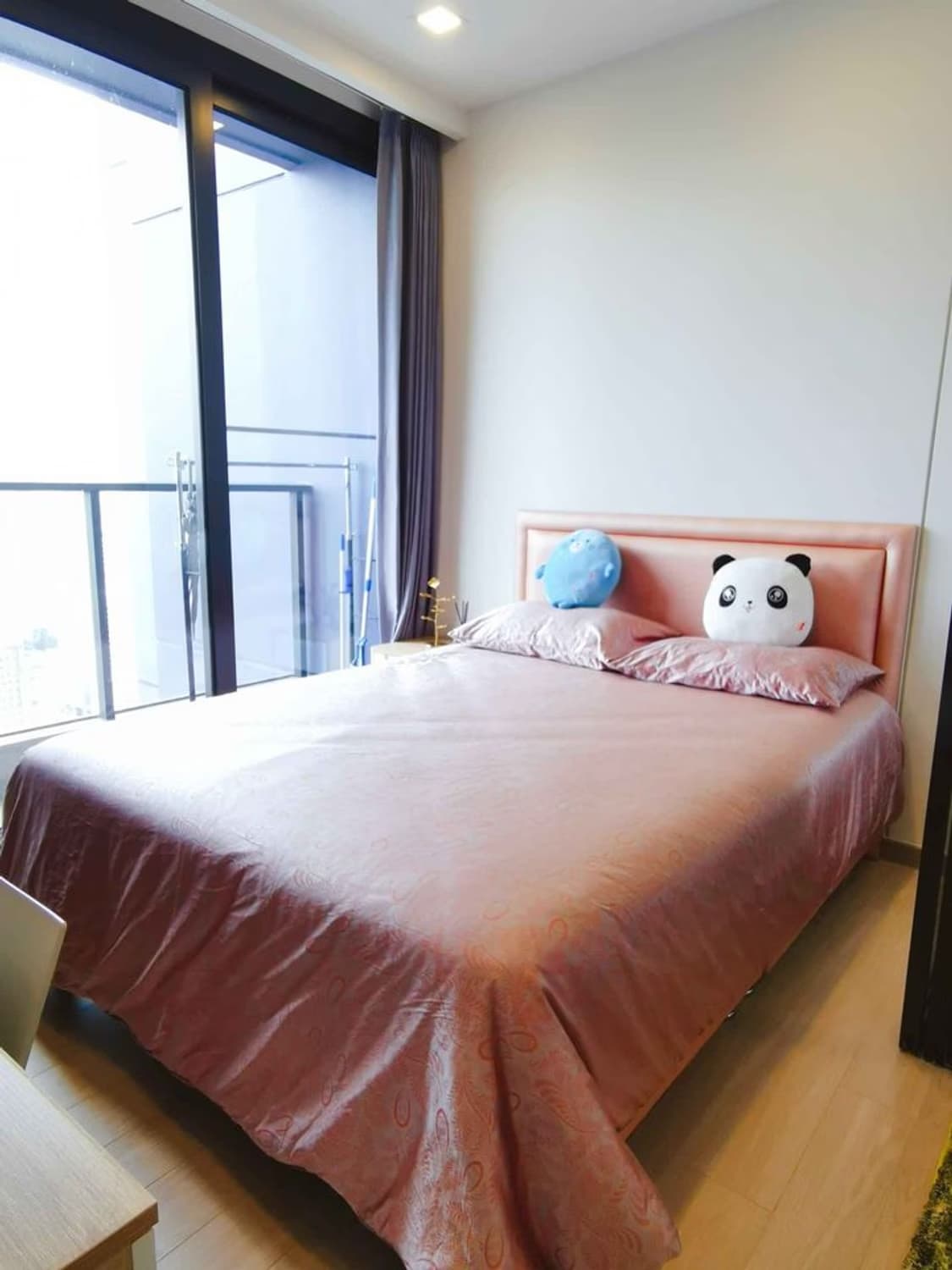 1 Bed Condo for Sale  Near Phra Ram 9 MRT - Image 6