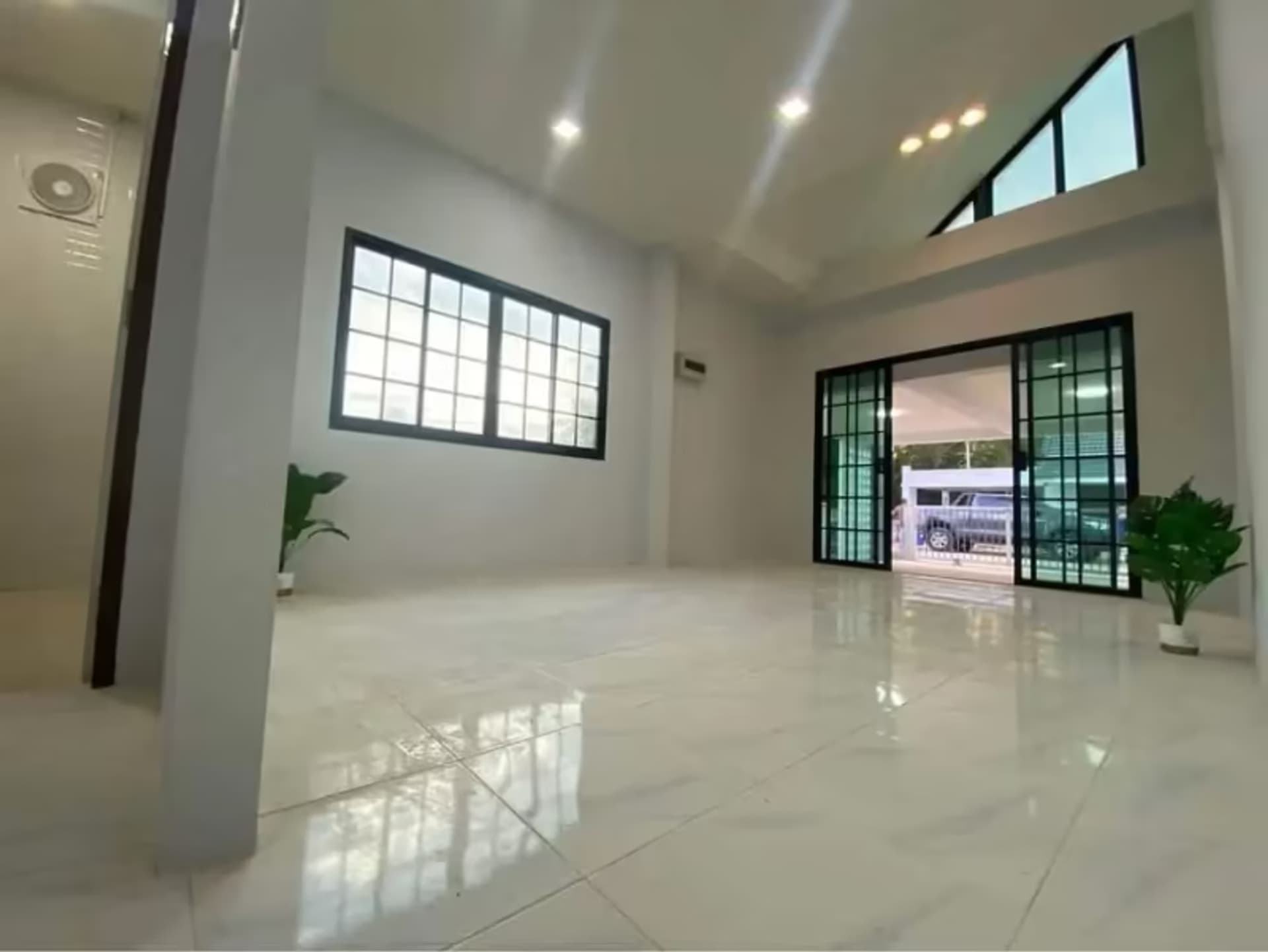 3 Bedroom House - Image 7
