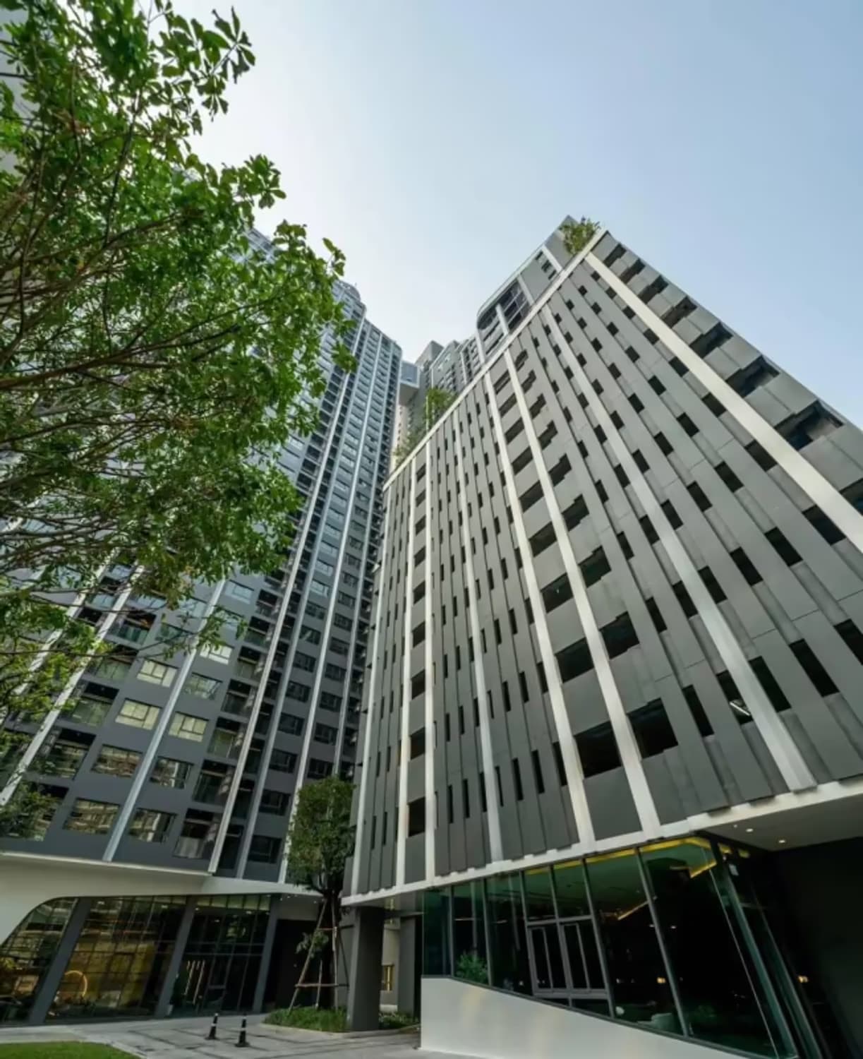 1 Bedroom Condo - Image 2