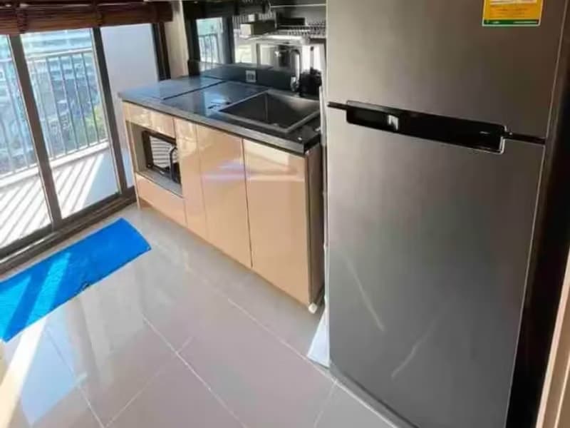 1 Bedroom Condo