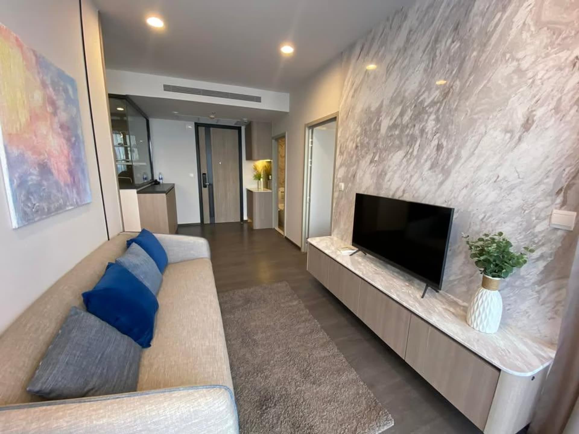Oka Haus - Image 1