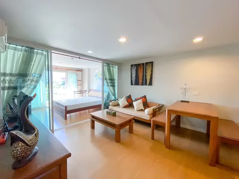 1 Bedroom Condo
