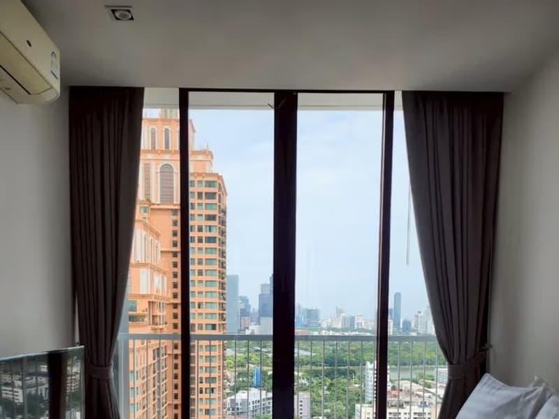 2 Bed Condo for Rent in Khlong Toei