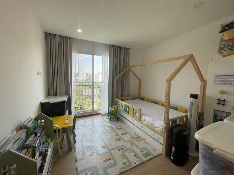 3 Bed Condo for Sale in Sathon