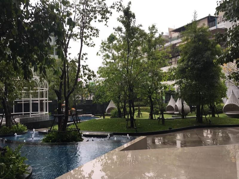 1 Bed Condo for Rent  Near Huai Khwang MRT