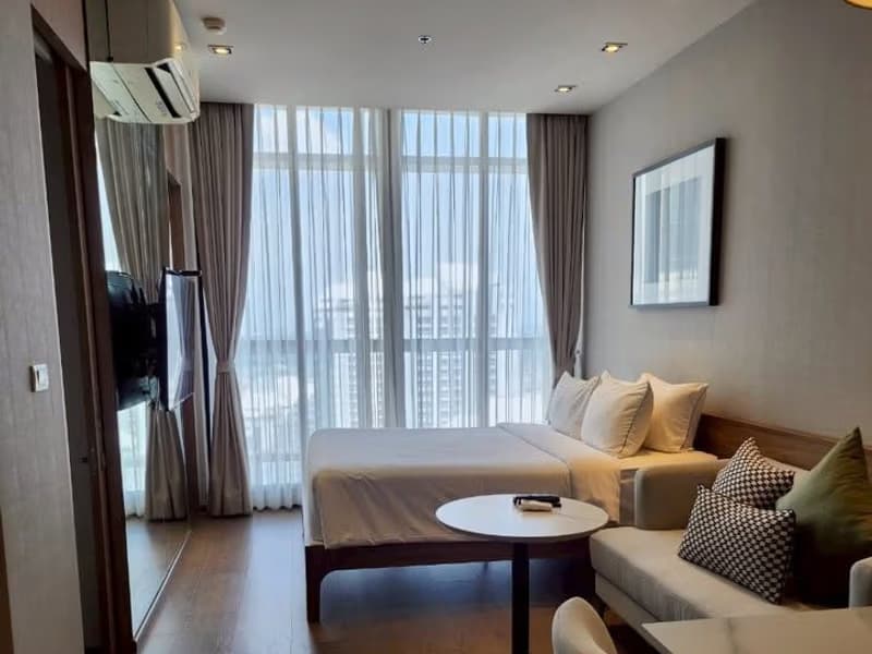 Studio Condo for Rent in Khlong Toei