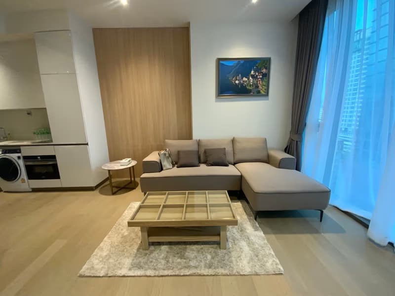 Condo for Rent at The Strand Thonglor