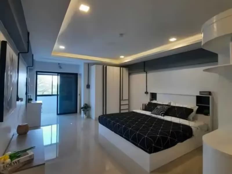 Studio for Sale in Nong Pa Khrang, Mueang Chiang Mai