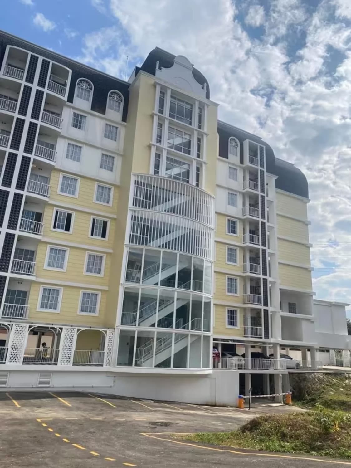 1 Bedroom Condo - Image 12