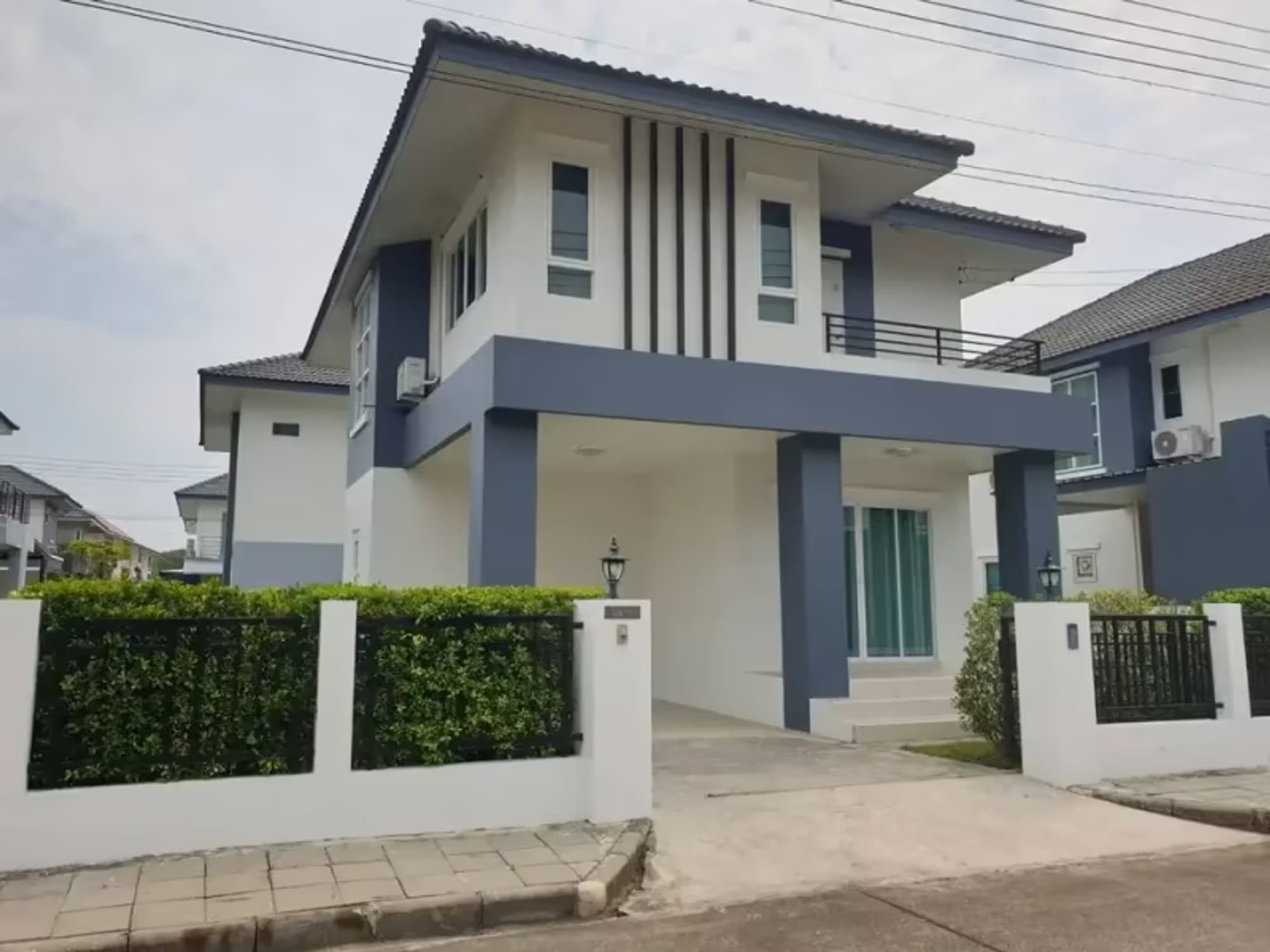 3 Bedroom House - Image 3