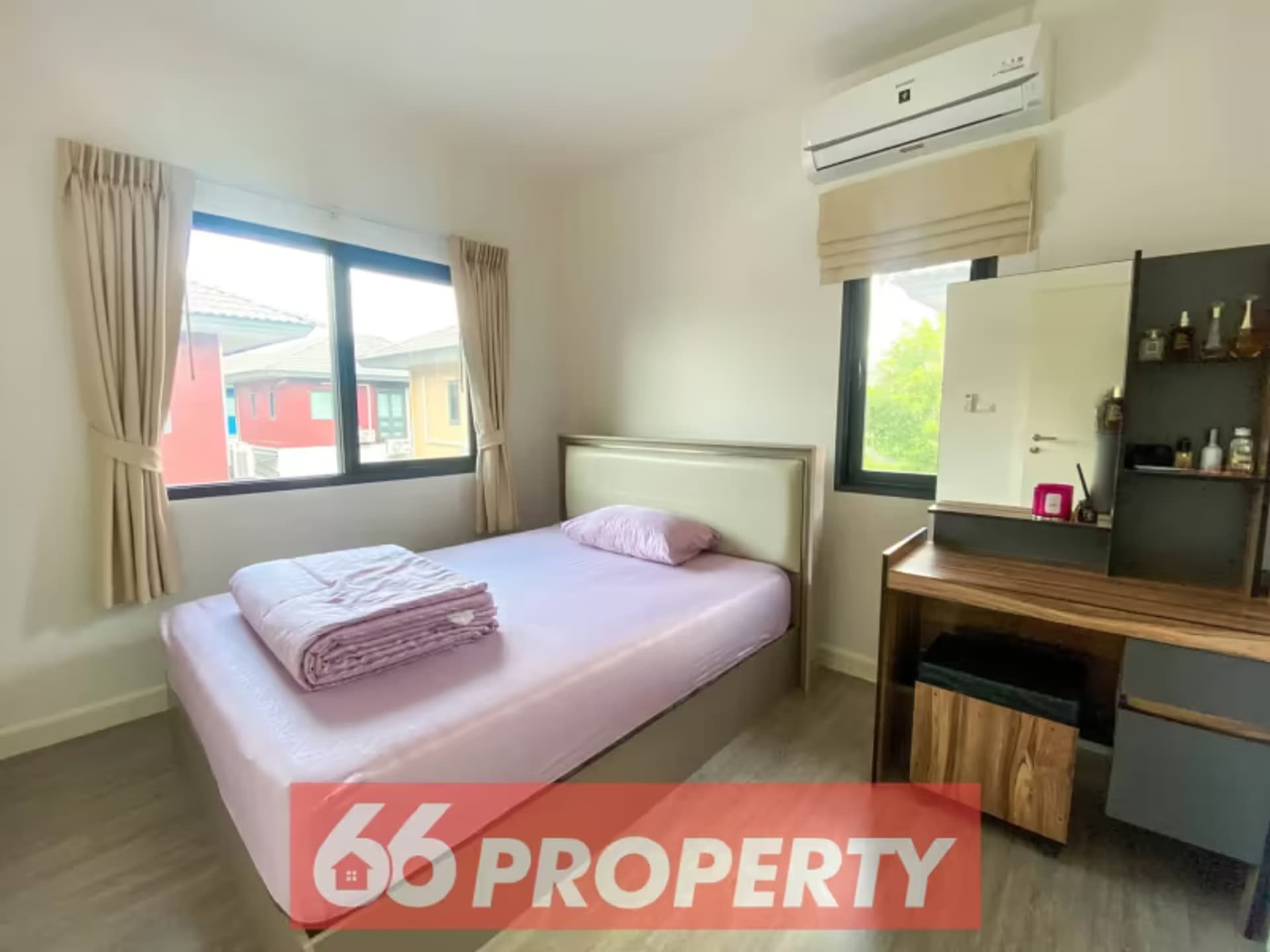 3 Bedroom House - Image 11
