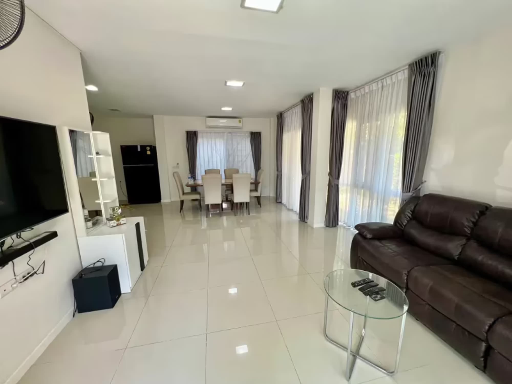 3 Bedroom House - Image 5