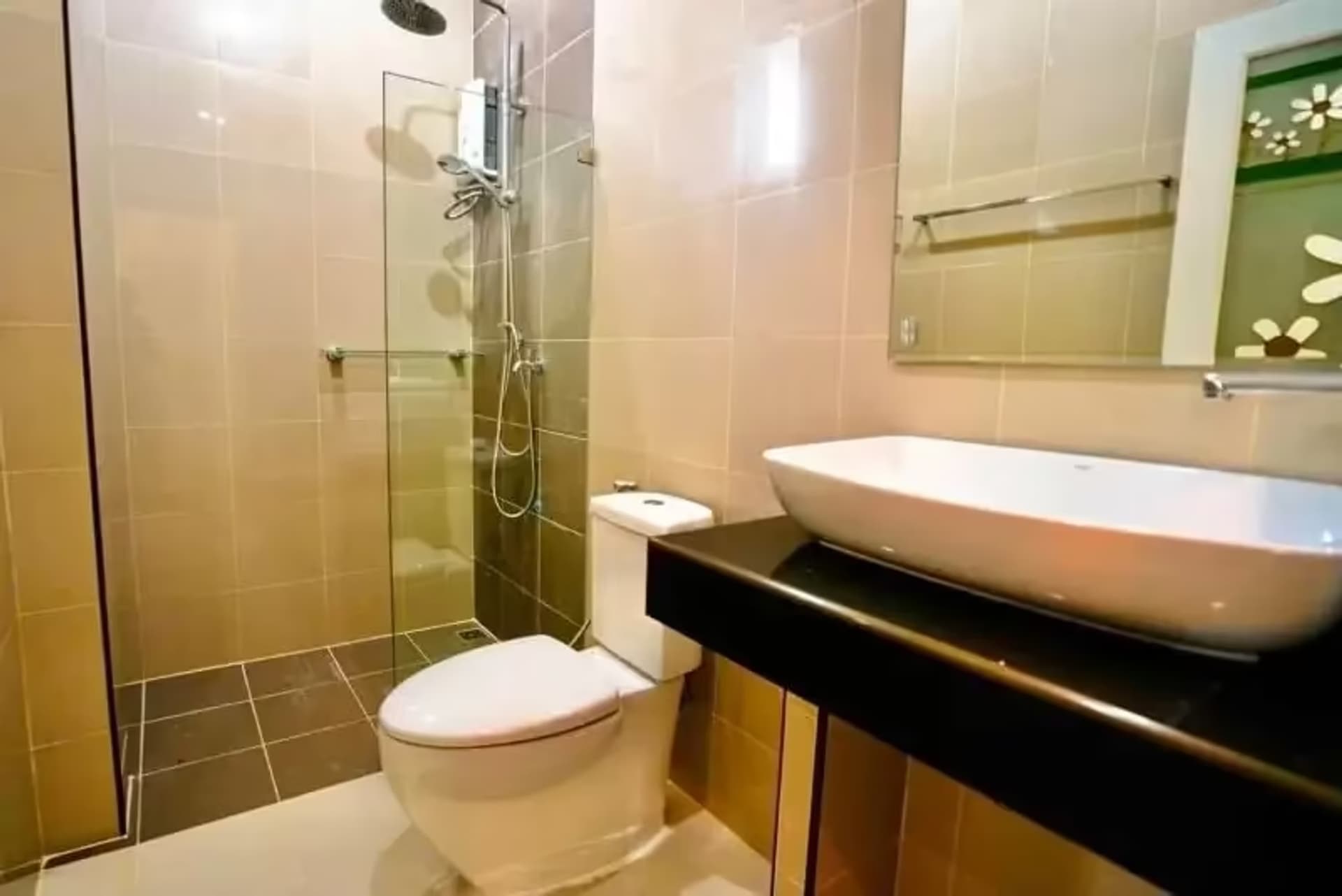 3 Bedroom House - Image 2