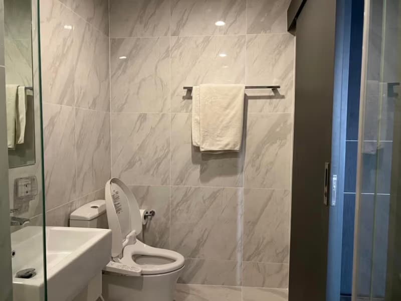 Studio Condo for Rent in Ratchathewi