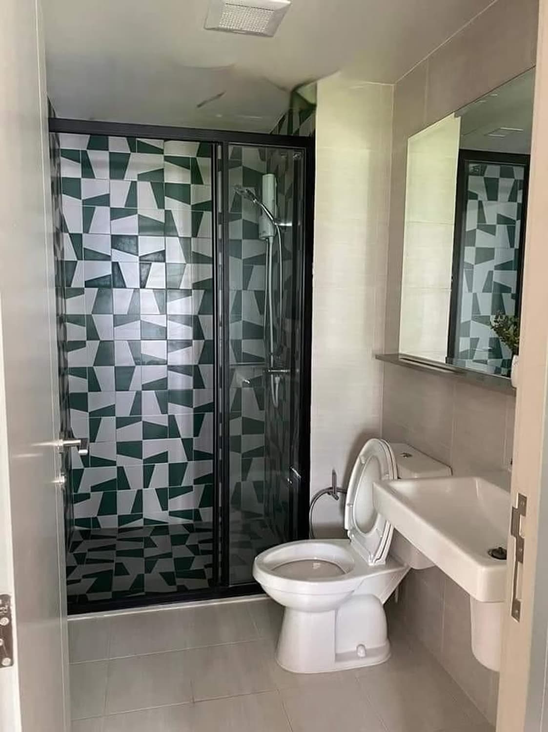 Condo for Sale at The Base Sukhumvit 50 - Image 5