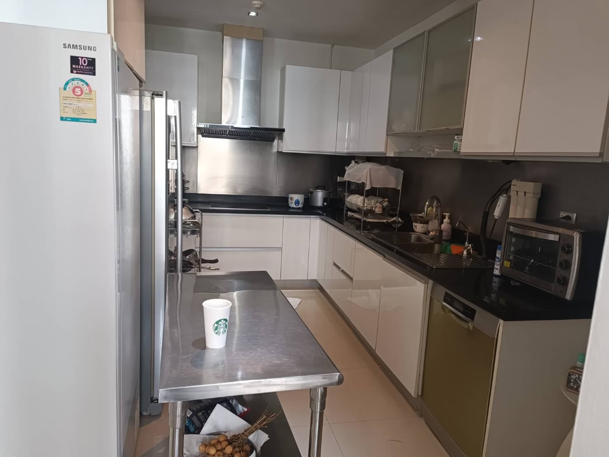 4 Bed Condo for Sale in Khlong Toei - Image 3