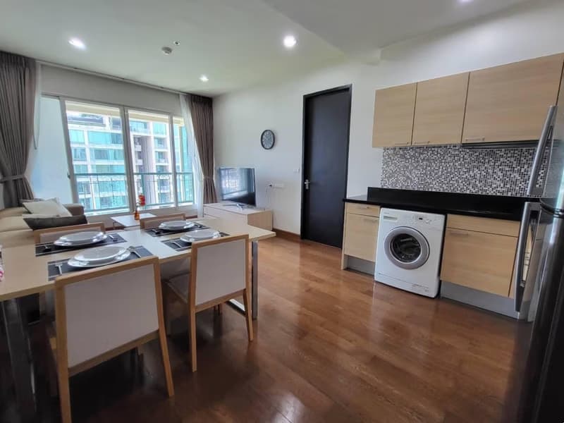 1 Bed Condo for Rent and Sale  Near Chit Lom BTS