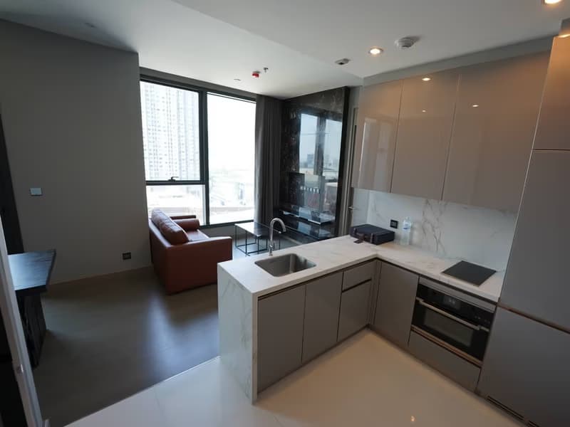 1 Bed Condo for Rent in Huai Khwang